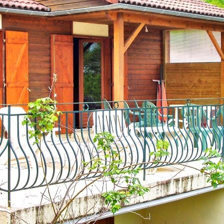 Chalet Charmant A Saint-Gerons Avec Piscine Partagee ภายนอก รูปภาพ