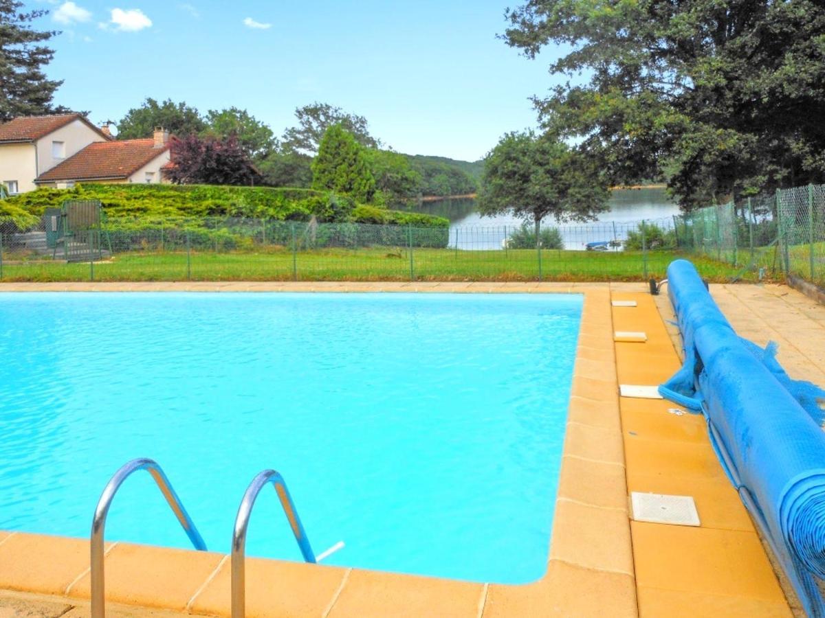 Chalet Charmant A Saint-Gerons Avec Piscine Partagee ภายนอก รูปภาพ